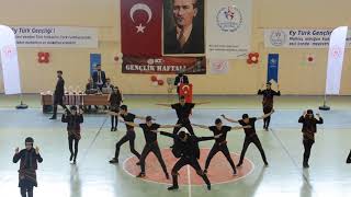 19 Mayıs Atatürk’ü Anma Gençlik ve Spor Bayramı 100. Yıl Özel Zeybek Gösterisi - Halis Akmen Ç.P.A.L