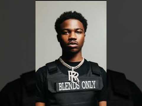 Roddy Ricch (a Crowd Singing The Box) - YouTube