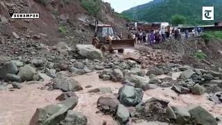 Udhampur: Huge traffic jam on National Highway after massive landslides