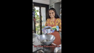 No oven | No Cream Easy and Quick Christmas Chocolate Tea Time Eggless Cake