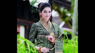 Lao Classic Original Song 228 ຄົນທີ່ເຂົາລືມ-ບຸນທົງ ວົງສາລີ