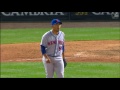 nym@col cespedes leaps for an over the shoulder grab