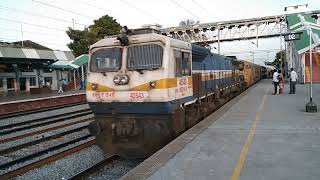 Train no 20651 Talaguppa intercity express at Birur rail junction ||Indian railways