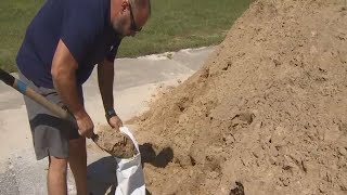 'Better safe than sorry': Residents flock to sandbag locations in Marion County