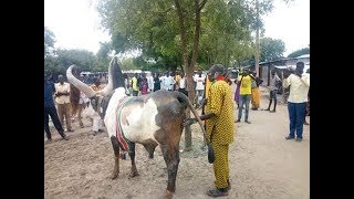 Ayuen Deng-maguet ku Weet ke Aker and Majier Mach