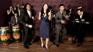 Cocoblue Salsa Band  'La Bella' (video oficial)