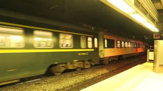 [HD] The Southbound Through Train Z811 (SS8 0156 + 25T) at Mong Kok Station