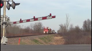 #CN6226 and #CN4134 pulling long CN589 through Ramsayville