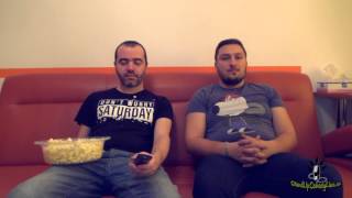 Momentul ala cand colegul de camera se uita la meci