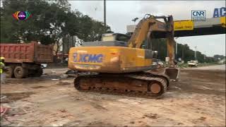 Demolishing of abandoned tollbooths on the Accra - Tema Motorway