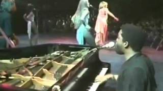 YouTube - TINA TURNER - PROUD MARY(LIVE 1982).flv