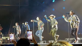 BACKSTREET BOYS - Quit Playing Games + As Long As You Love Me (DNA World Tour in Manila)