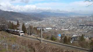 善光寺平をバックに走る３１３系（１７００番台）快速みすず号