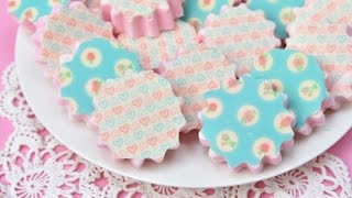 VANILLA MARSHMALLOWS, DECORATING WITH SUGAR STAMPS