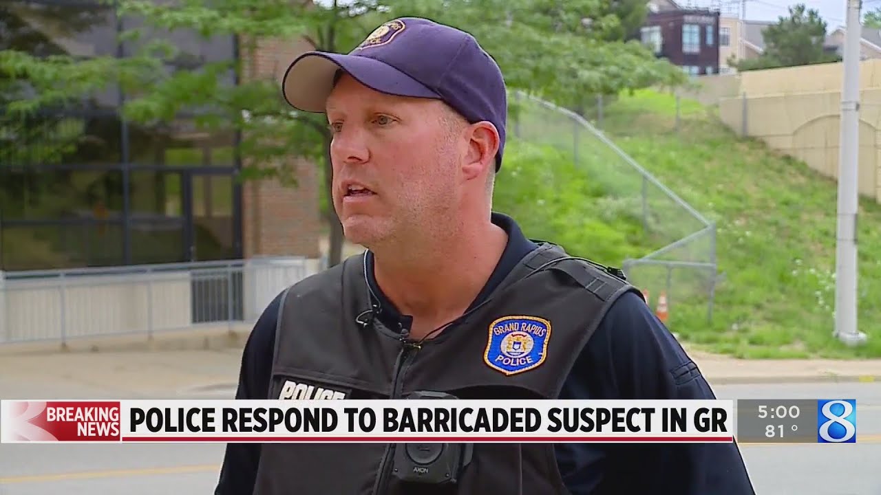 Police Respond To Barricaded Suspect In Grand Rapids - YouTube