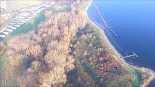 Prachtige dronebeelden vrouwenpolders strand en veerse meer.