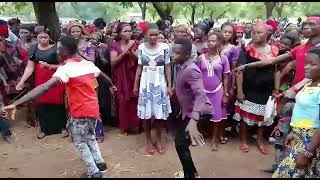 Birifor people's culture display church dance in funeral, please subscribe follow like share