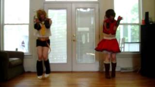 Tsukema Tsukeru Meiko and Rin cosplay dance cover