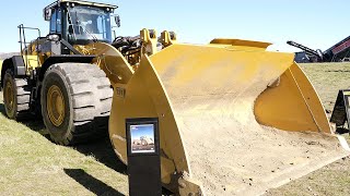 Modern Caterpillar 982 Wheel Loader in Wanaka | Otago | New Zealand | 4K