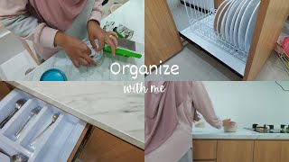 Organize with me || Menata Alat Makan di Kabinet Baru