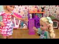 Animal shelter ! Elsa and Anna toddlers adopting a pet  Barbie and Stacie work there