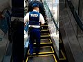 シヨピングモ~ル🚨私服警官事件です🙄👮追跡😎