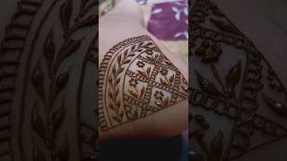 OMG 😱 this henna design will definitely blow your mind 😍 #youtube #love #share #trending #viral #yt