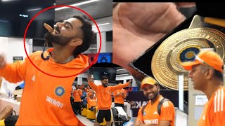 Rohit Rahul reaction on Virat Kohli's gold medal biting celebration in dressing room Mitchell catch