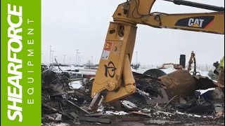 LaBounty MSD2250R Mobile Scrap Shear At Work Processing H-Beams