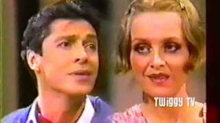 TWIGGY and TOMMY TUNE perform BOY WANTED / SOON from 'My One And Only' (1983)