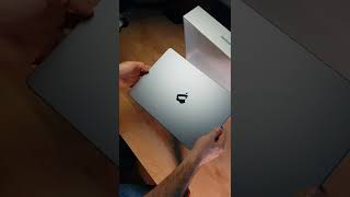 Apple Macbook M1 PRO 14 inch UNBOXING #shorts