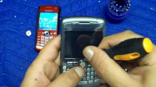 how to change repair fix clean blackberry trackball ...