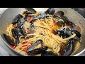 Pasta cozze e melanzane. 😋🇮🇹 #italianfoodlover #spaghettipasta #italianfood #spaghetti #pastarecipes