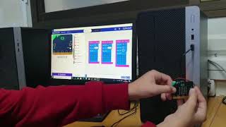 Hack the classroom with Microbit