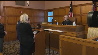Man takes plea deal in deadly Warren fire