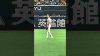 試合前にキャッチボールする周東選手　ソフトバンク対阪神 PayPayドーム 2024/06/14