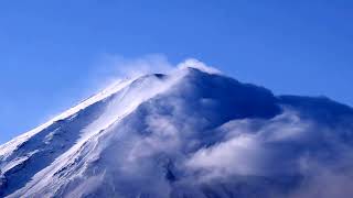 昨日の自宅２階から撮影した富士山。2025.1.20　Mt. Fuji taken from the second floor of my house yesterday. 2025.1.20