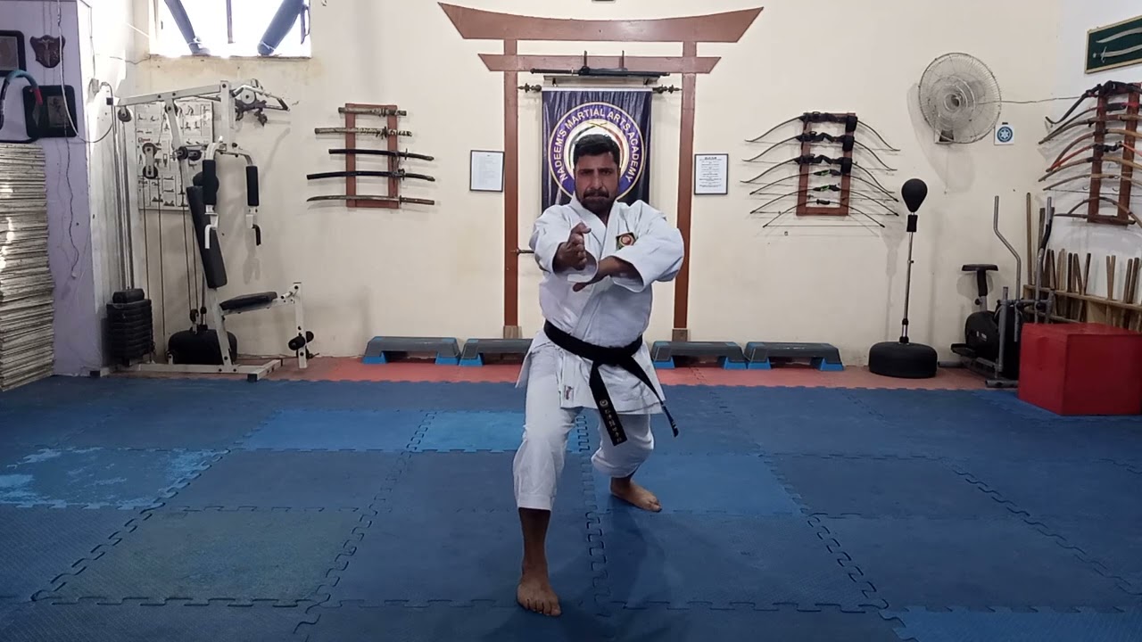 Karate Kata Heian Nidan By Senior Karate Instructor Sensei Obaid Ul ...