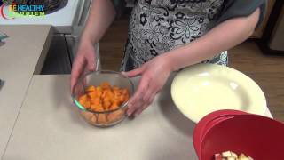 How to prepare a baked sweet potato and apple side dish