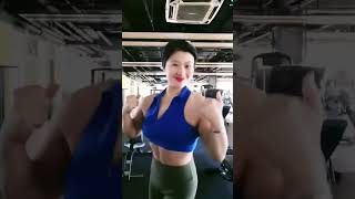 Girl With Shockingly Muscular Body Has a Face You'll Fall In Love With!