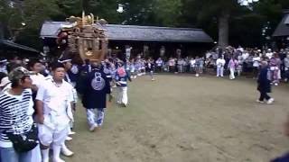 20160918 1041やわたんまち2日目新宿神明丸鶴ケ谷八幡宮拝殿へ