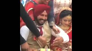 Punjabi couples marriage gift funny video