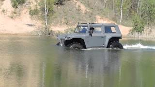 Снегоболотоход БМЕ-1015 на воде