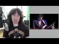 British guitarist analyses Steve Vai making his guitar surrender... tenderly!
