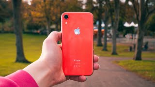 Why I STOPPED Using iPhone Cases! (+ Also Screen Protectors)