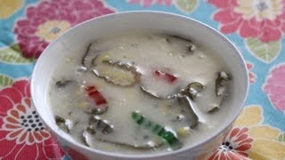 Mung Bean Sweet Soup With Seaweed and Coconut Milk (Che Dau Xanh Pho Tai Nuoc Dua)