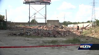 Workers find human skull in vacant, burned-out building; LMPD investigating