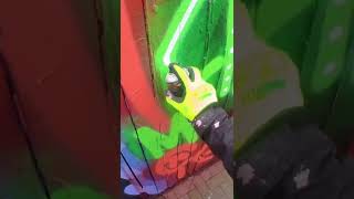 Spray Painting Homer Simpson Street Art Pov - Fat Cap Sprays