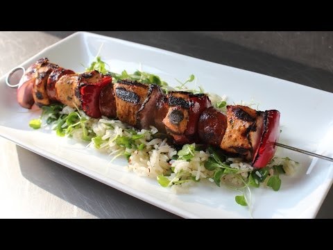 Grilled Chorizo & Chicken Skewers - Grilled Chicken & Sausage Kebabs Grilled Chorizo & Chicken Skewers - Grilled Chicken & Sausage Kebabs