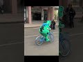 frog bike cycle race win foryou funny frog dance cute viral baby cat dance bike race